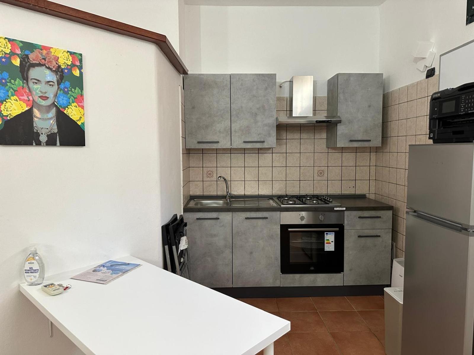 Poetto Beach Apartment 콰르투 산텔레나 외부 사진